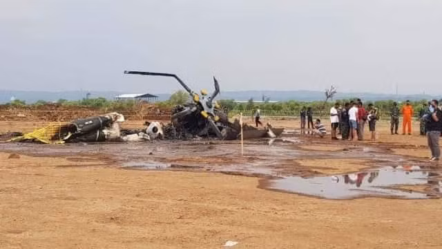 Theo xác minh, trực thăng Mi-17V5 của Indonesia rơi trong lúc đang bay huấn luyện. Chỉ huy phụ trách thông tin của quân đội Indonesia, tướng Nefra Firdaus cho biết có tổng cộng 9 binh sĩ trên chiếc trực thăng, trong đó 4 người thiệt mạng và 5 người bị thương.