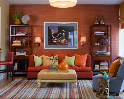 Không nên đặt sofa dưới đèn chùm vì có thể khiến người ngồi chóng mặt, buồn nôn, nhức mắt..Ảnh: Printest. (Bài viết chỉ mang tính chất tham khảo, cung cấp nội dung mang tính trắc nghiệm vui cho bạn đọc).