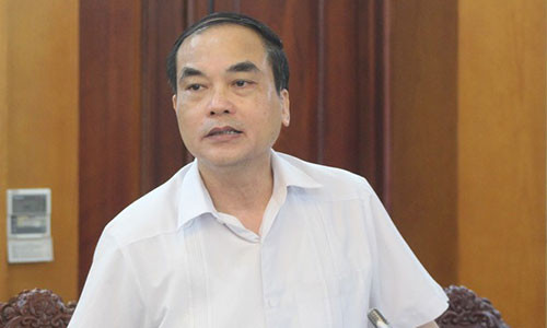 Ong Vu Van Phuc: Cang nhung ong giau co lai cang tham nhung-Hinh-2