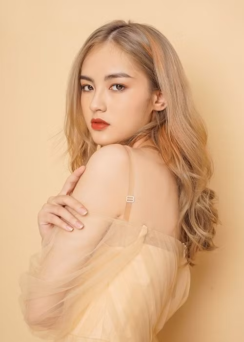 Hà My còn được chú ý bởi từng đạt 29 điểm tổ hợp xét tuyển vào Đại học Ngoại thương. Ảnh: Vietnamnet