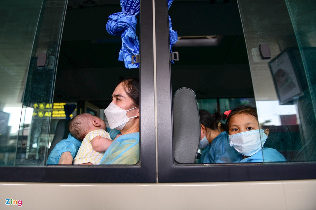 Việc nối lại các đường bay thương mại quốc tế sau 6 tháng tạm dừng sẽ đáp ứng nhu cầu đi lại, giao thương hiện nay của người dân. Đây cũng là nỗ lực của ngành hàng không Việt Nam trước tình hình Covid-19 đang được kiểm soát tốt trong nước và tại nhiều nơi trên thế giới.