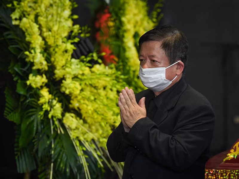 Nhạc sĩ Đỗ Hồng Quân làm trưởng ban tang lễ. Ảnh: Vietnamnet