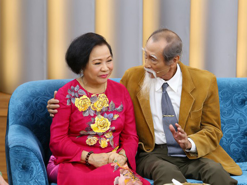 Nghệ sĩ Thanh Dậu từng 2 lần mất con và bị khối u nên không thể mang thai được nữa. Khi biết việc này, nghệ sĩ Mạnh Dung nói rằng ông chỉ có một cô con gái là đủ. Ảnh: Tiền Phong