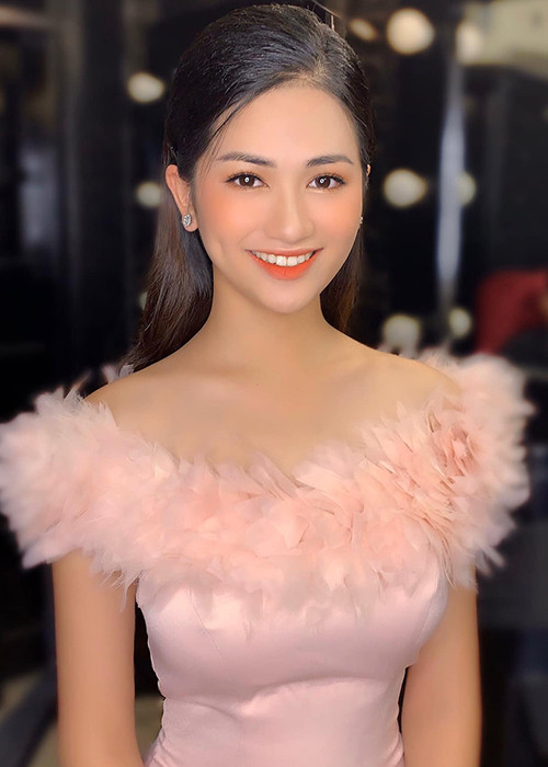 Thu Phương là một trong những thí sinh có mặt tại vòng bán kết Hoa hậu Việt Nam 2020.