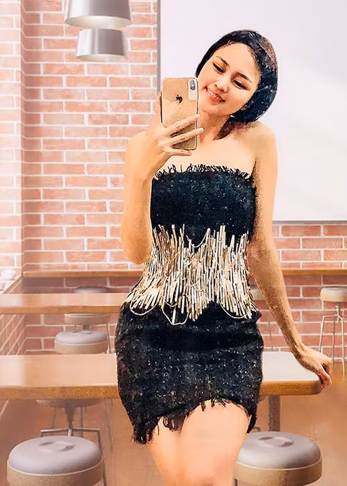 Trần Thị Yến từng đăng ký tham gia Hoa hậu Hoàn vũ Việt Nam 2017 nhưng sau đó rút hồ sơ vì chưa thực sự tự tin.