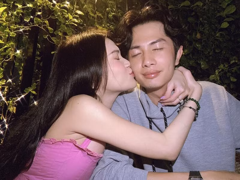 Loat anh ngot ngao cua Si Thanh - Huynh Phuong truoc nghi van chia tay