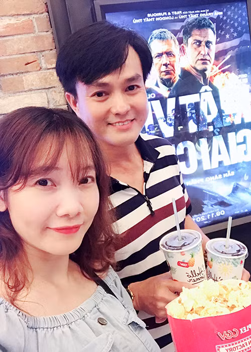 Kết hôn được 4 năm, tình cảm vợ chồng Cao Minh Đạt vẫn như hồi mới yêu.