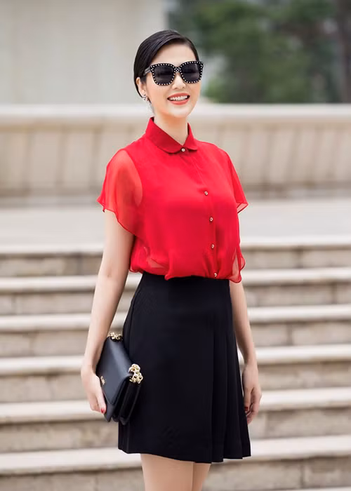 Khi làm giám khảo Hoa hậu Việt Nam năm 2010, Thu Thủy có phát ngôn gây tranh cãi. Cụ thể, trả lời phỏng vấn Đất Việt, cô cho hay: "Tôi mong rằng trong cuộc thi năm nay, mọi người hãy nhìn hoa hậu như một cô gái đẹp...".