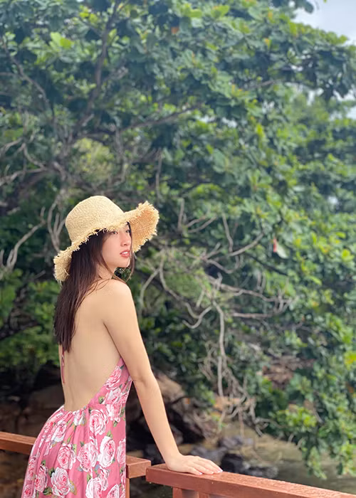 Tháng 2/2020, nàng hoa hậu chia sẻ, cô vẫn chưa có bạn trai cũng như không có hứng thú nếu được ai theo đuổi lúc này.