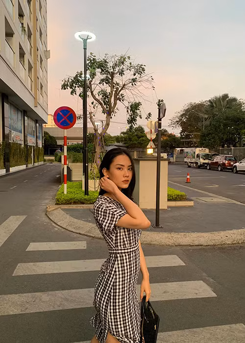 Học trò của Võ Hoàng Yến có thể hát, biết chơi guitar, piano và nhảy rất giỏi.