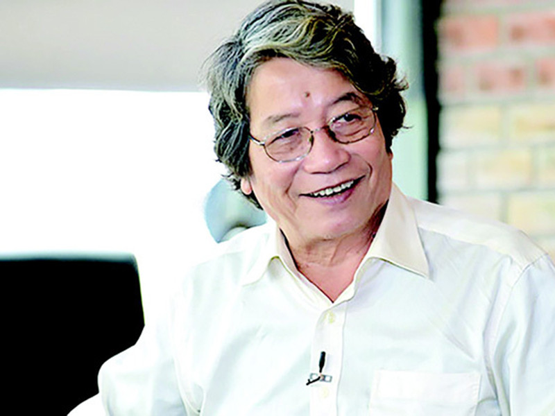 Ngoài tình bạn, không ít khán giả tò mò về đời sống tình cảm của các nhạc sĩ trong “Bộ tứ sông Hồng”. Cố nhạc sĩ Phó Đức Phương kết hôn với một người phụ nữ kém ông 20 tuổi tên Lan Anh. Bà từng là sinh viên khoa thanh nhạc của Học viện Âm nhạc quốc gia. Ảnh: Vietnamnet