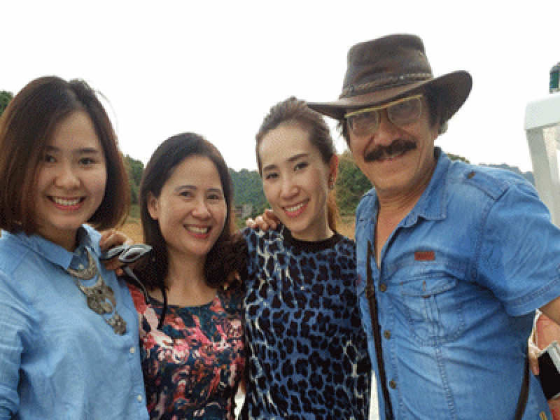 Nhạc sĩ Nguyễn Cường cũng kín tiếng về đời tư giống như 3 người bạn của mình trong nhóm “Bộ tứ sông Hồng”. Trên Vietnamnet năm 2016, nhạc sĩ Nguyễn Cường cho biết, vợ kém ông 19 tuổi và là người đảm đang. Ảnh: An ninh thủ đô