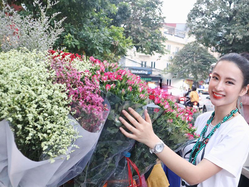 Angela Phương Trinh rời showbiz được khoảng 3 năm nay. Cuộc sống hiện tại của cô giản dị đến khó tin.