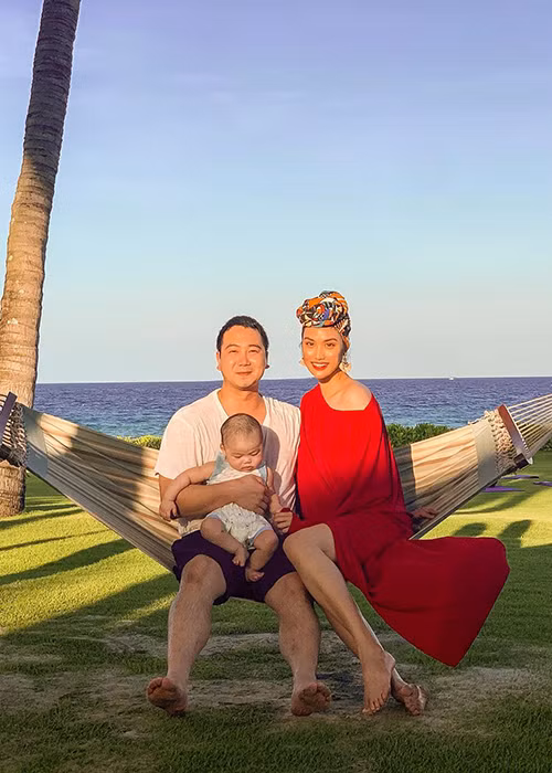 Nhiều người ngưỡng mộ Lan Khuê vì tổ ấm hạnh phúc hiện tại của người đẹp.