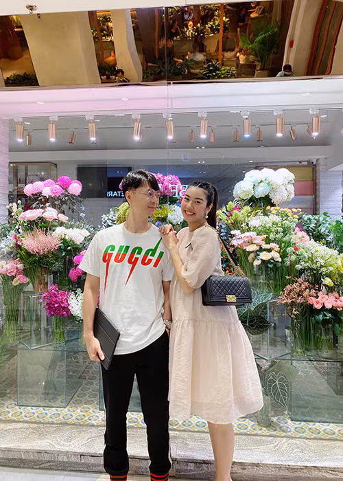 Thúy Vân cũng thoải mái chia sẻ cuộc sống làm dâu.