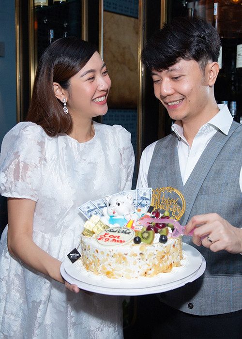 Không ít người ghen tỵ với Thúy Vân vì mối quan hệ tốt đẹp với gia đình chồng.