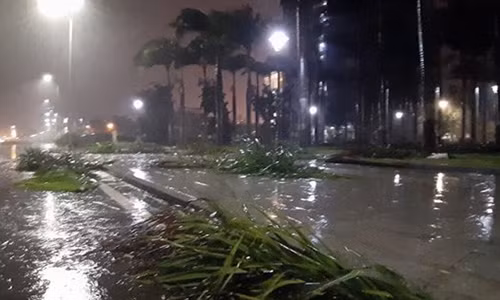 Bac Bo mua rao va dong, vung nui de phong lu quet, sat lo dat