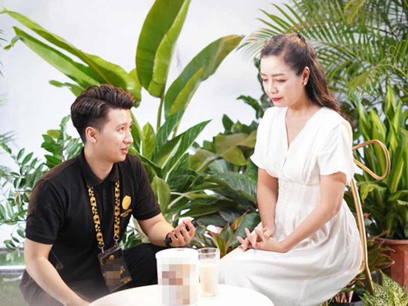 Trọng Hưng tập trung vào công việc sau khi đời tư gây nhiều ồn ào.