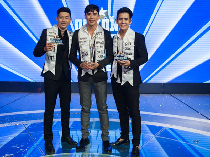 Năm 2017, Đăng Khánh tham gia cuộc thi Quý ông hoàn hảo. Ảnh: Kinh doanh plus