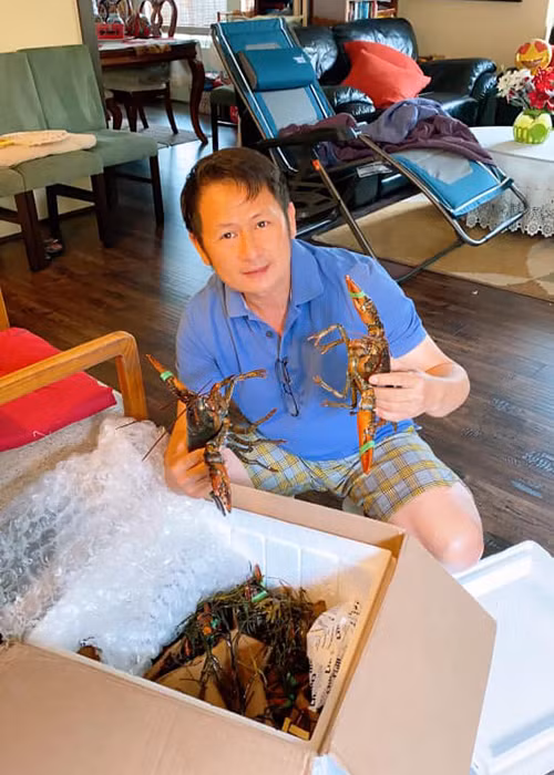 Nam ca sĩ chưa có bạn gái mới sau 3 năm chia tay Dương Mỹ Linh.