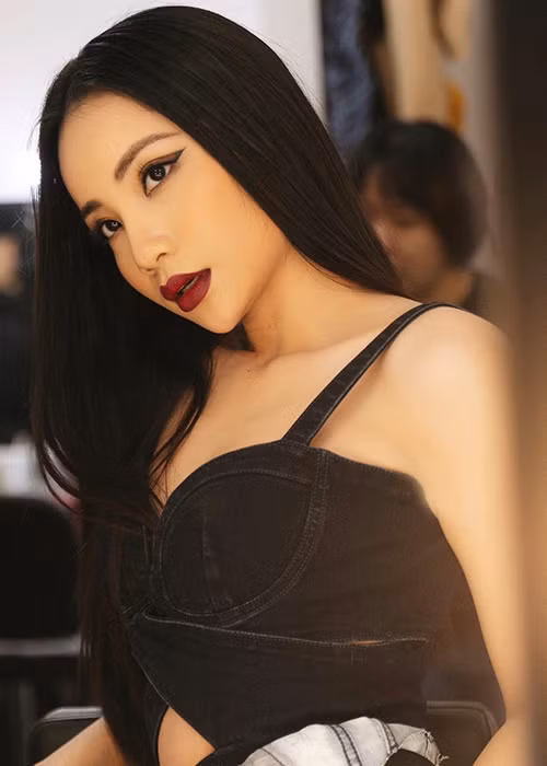 Quỳnh Ngọc cho biết, dù đã ngừng học Cao đẳng Thú y nhưng cô vẫn duy trì công tác cứu hộ động vật.