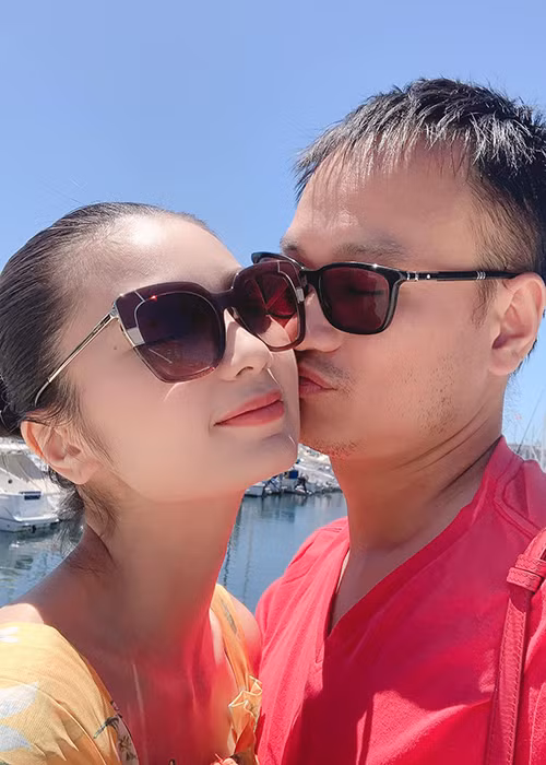 Trên trang cá nhân, Diệu Hương thi thoảng cập nhật hình ảnh bên ông xã.