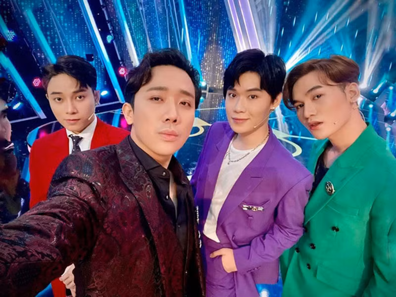 Bên cạnh đó, ông xã của Hari Won là còn nghệ sĩ “quyền lực” nhất nhì trên mạng xã hội với lượng người theo dõi hơn 15,6 triệu.