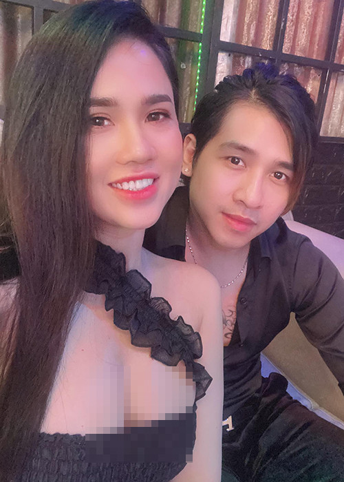 Sau khi tái hôn, Ngọc Bích thử sức ca hát. Ngoài ra, cô còn học làm DJ.