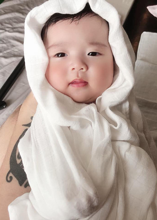 Con trai của Ngọc Bích và Tiêu Quang ngày càng đáng yêu.