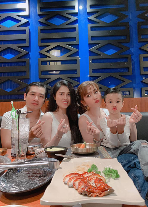 Người đẹp cùng Tiêu Quang tung sản phẩm âm nhạc song không được nhiều khán giả chú ý.