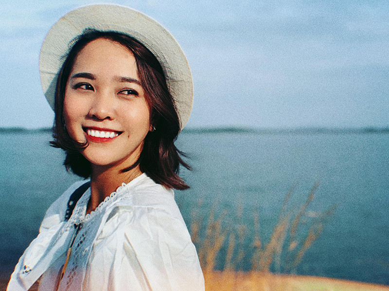 Chị dâu của Khánh Vân làm người mẫu một thời gian trước khi rút lui khỏi showbiz.