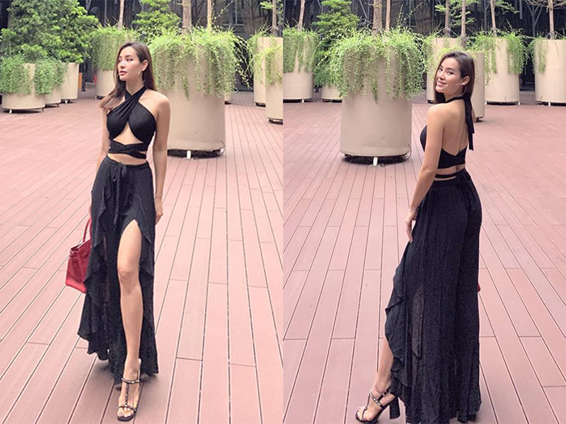 Nữ ca sĩ chọn váy cắt xẻ tứ bề để khoe triệt để vẻ gợi cảm.