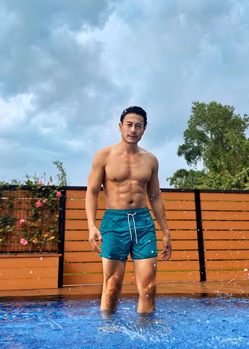 Bạn diễn của Ngọc Lan trong phim mới được xem là một trong những nhà thiết kế có thân hình đẹp nhất.