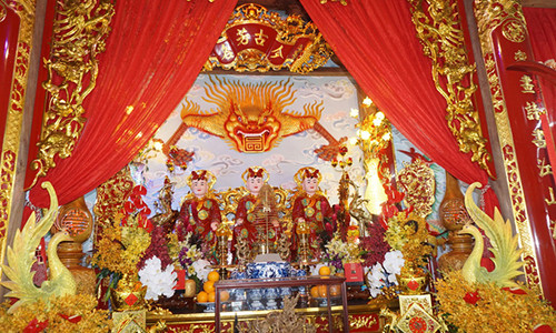 Giai thoai ly ky ve ong To nghe san khau