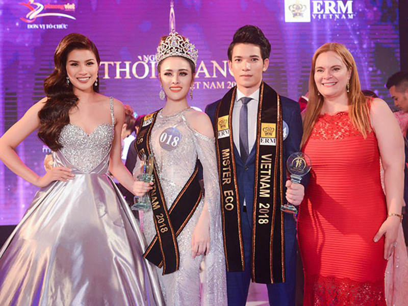 Trước Ngọc Huyền, nhiều mỹ nhân Việt bị tước danh hiệu. Vì ồn ào mặc hở hang ở Tuyệt tình cốc và nghi vấn bán dâm nghìn USD, Thư Dung mất danh hiệu Á quân Người mẫu Thời trang Việt Nam 2018. Ảnh: Thể thao văn hóa