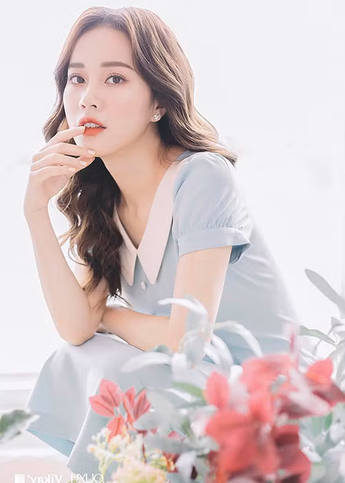 Ban đầu 9X khá sốc khi bị gạ tình nhưng sau khi bình tĩnh, cô từ chối một cách lịch sự.