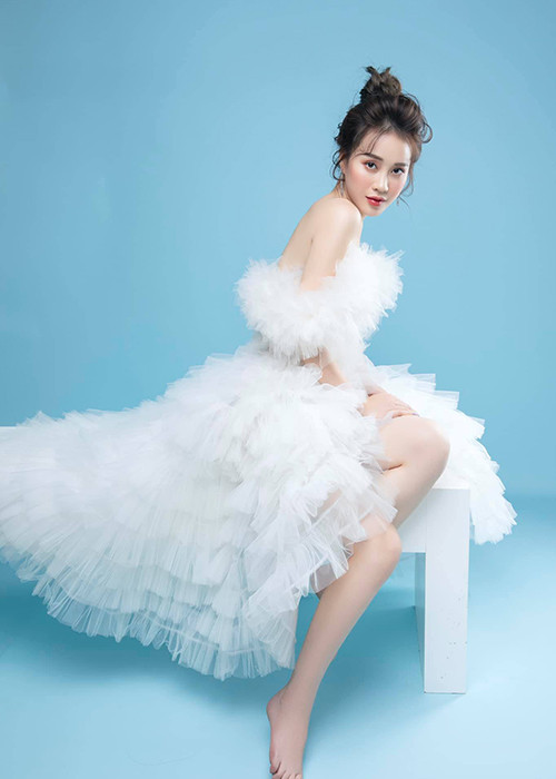 9X hiện tại theo đuổi công việc MC.