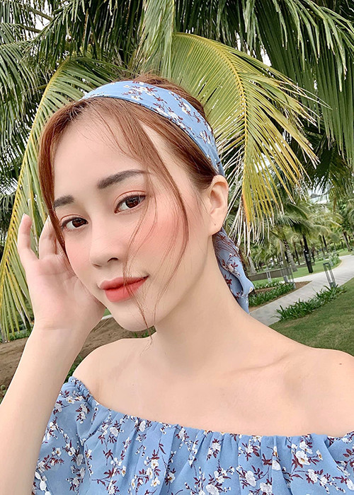 "Nếu họ tiếp tục thì mình thẳng thắn phản đối hoặc lờ đi không trả lời nữa", Mai Phương cho biết thêm.