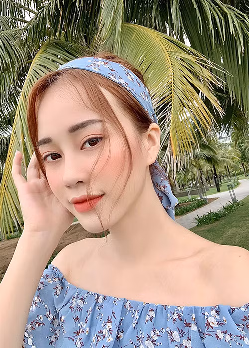 "Nếu họ tiếp tục thì mình thẳng thắn phản đối hoặc lờ đi không trả lời nữa", Mai Phương cho biết thêm.