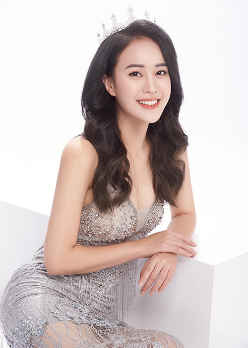 Vừa xuất hiện trên fanpage cuộc thi Hoa hậu Việt Nam 2020, Ngô Thị Mai Phương đã được dự đoán sẽ đoạt vương miện.