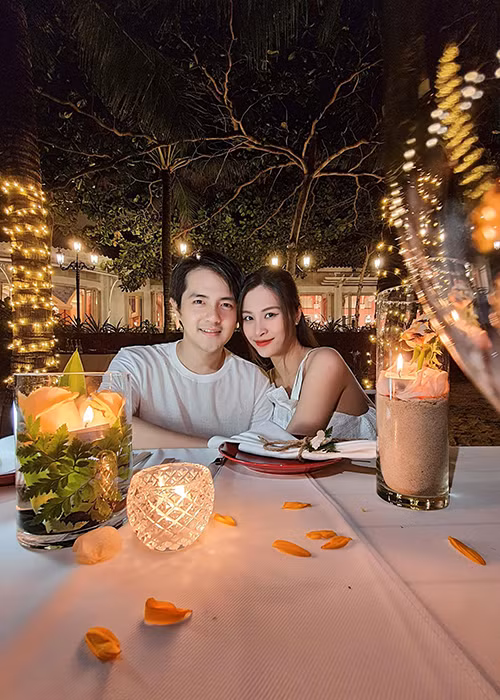 Đông Nhi thường xuyên có những chuyến nghỉ dưỡng cùng ông xã trong thời gian bầu bí.