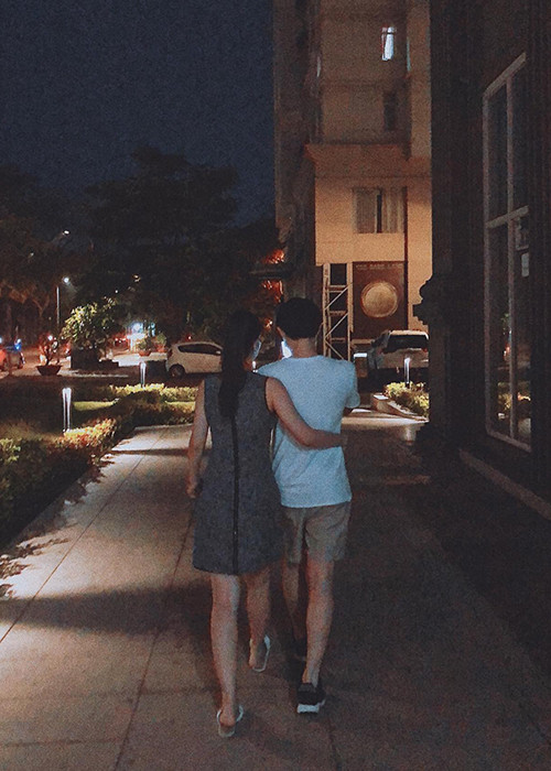 Niềm hạnh phúc của vợ chồng Đông Nhi đôi khi giản dị nhưng khiến nhiều người phải ghen tỵ.