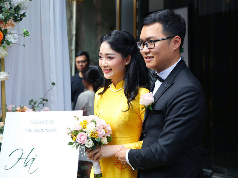 Việt Dũng vốn là bạn lâu năm của Thu Hà nên cả hai rất hiểu nhau và thông cảm cho công việc của nhau. Ảnh: Dân Việt