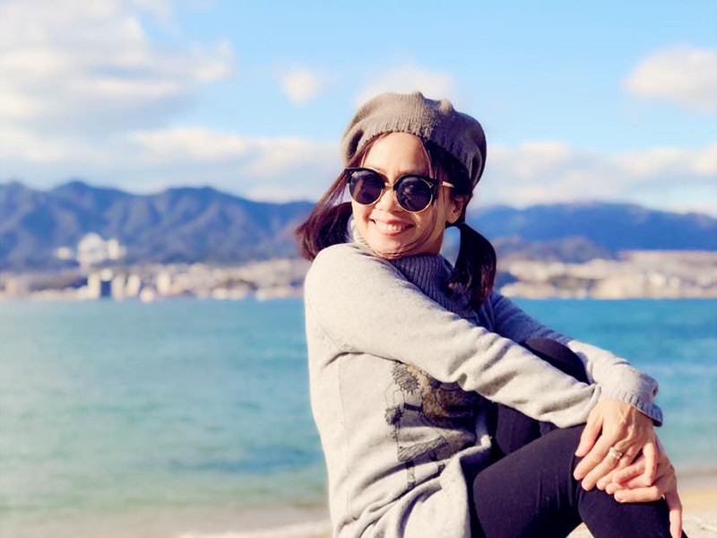 Trên Zing, Kim Huyền chia sẻ, năm 33 tuổi, cô mới yêu lần đầu. Hai năm sau, mối tình đó tan vỡ vì nữ diễn viên ghen tuông, lại muốn chiếm hữu người đó.