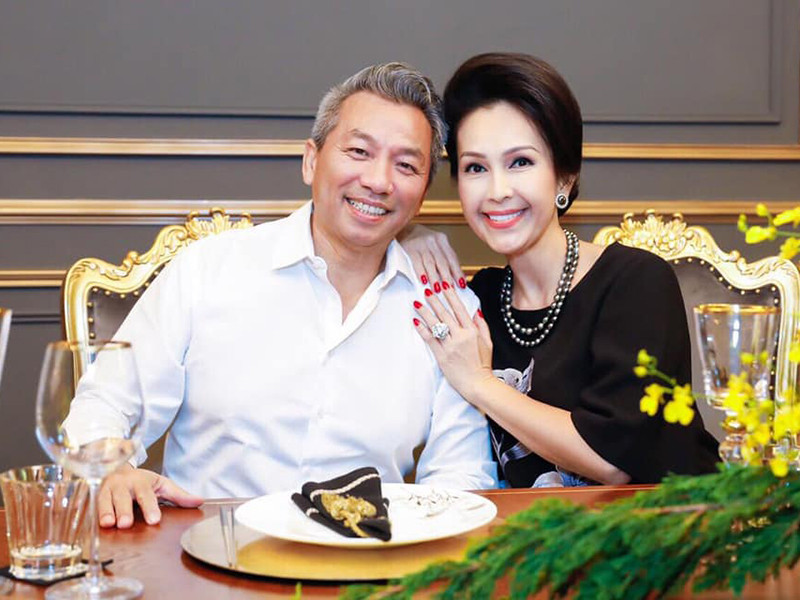 Bí quyết giữ lửa hôn nhân với vợ chồng Diễm My là sự tôn trọng và chia sẻ với nhau.