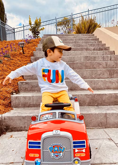 Doanh nhân Thủy Tiên còn giúp bé Thiên Từ kiếm được tiền từ khi còn nhỏ.