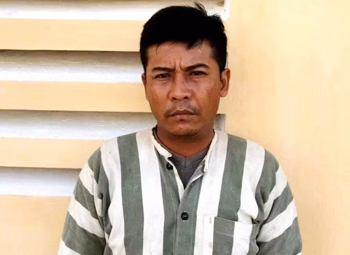 Ga dan ong dua be gai 15 tuoi di nhau roi nhieu lan quan he tinh duc