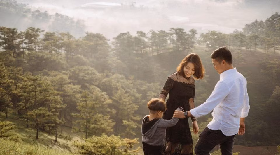 Vo chong tre “tron Tet” di du lich: Xu huong co phu hop?