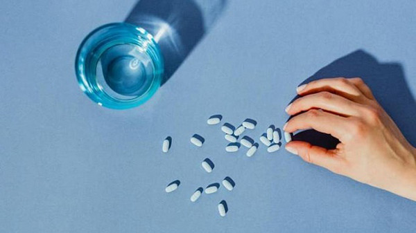 Hơn nữa, các sản phẩm men vi sinh có thực sự chứa men vi sinh hay không, số lượng có đảm bảo hay không, tỷ lệ sống sót của men vi sinh sau khi vào đường ruột vẫn là những câu hỏi lớn.