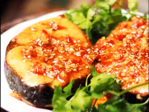  Lợi ích sức khỏe của cá không thể phủ nhận. Tuy nhiên, chuyên gia khuyên bạn tránh ăn nhiều loại cá chứa kim loại nặng, tiềm ẩn nguy cơ ung thư dưới đây.